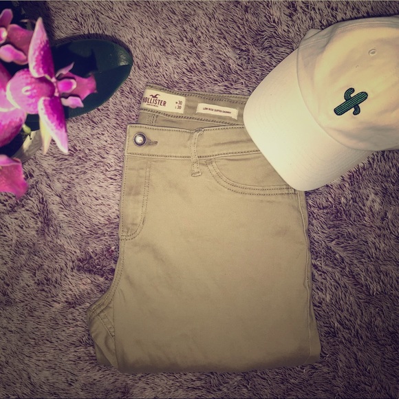Hollister Denim - 👑Skinny LOW rise jeans! Khaki color!👑